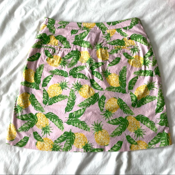 SOLD - Tommy Hilfiger Golf Pink and Green Pineapple and Palm Print Skort - Picture 6 of 8